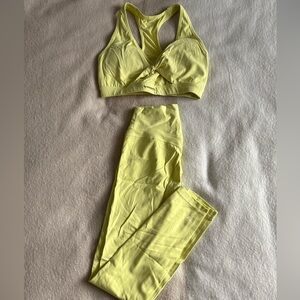 Lime yellow/green Whitney Gymshark Set